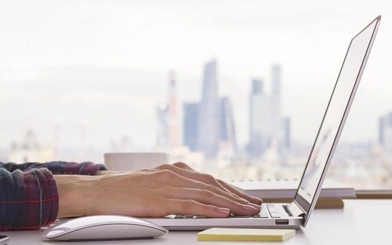 DT-Start-an-online-business-in-Dubai-UAE-800x500
