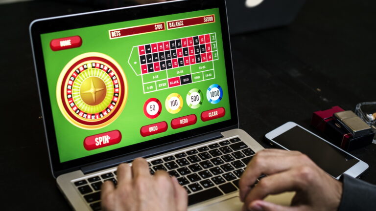 Discover Amazing Facilities With The Toto Casino Platform