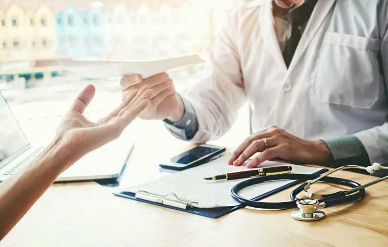 sick-certificate-for-studens-min